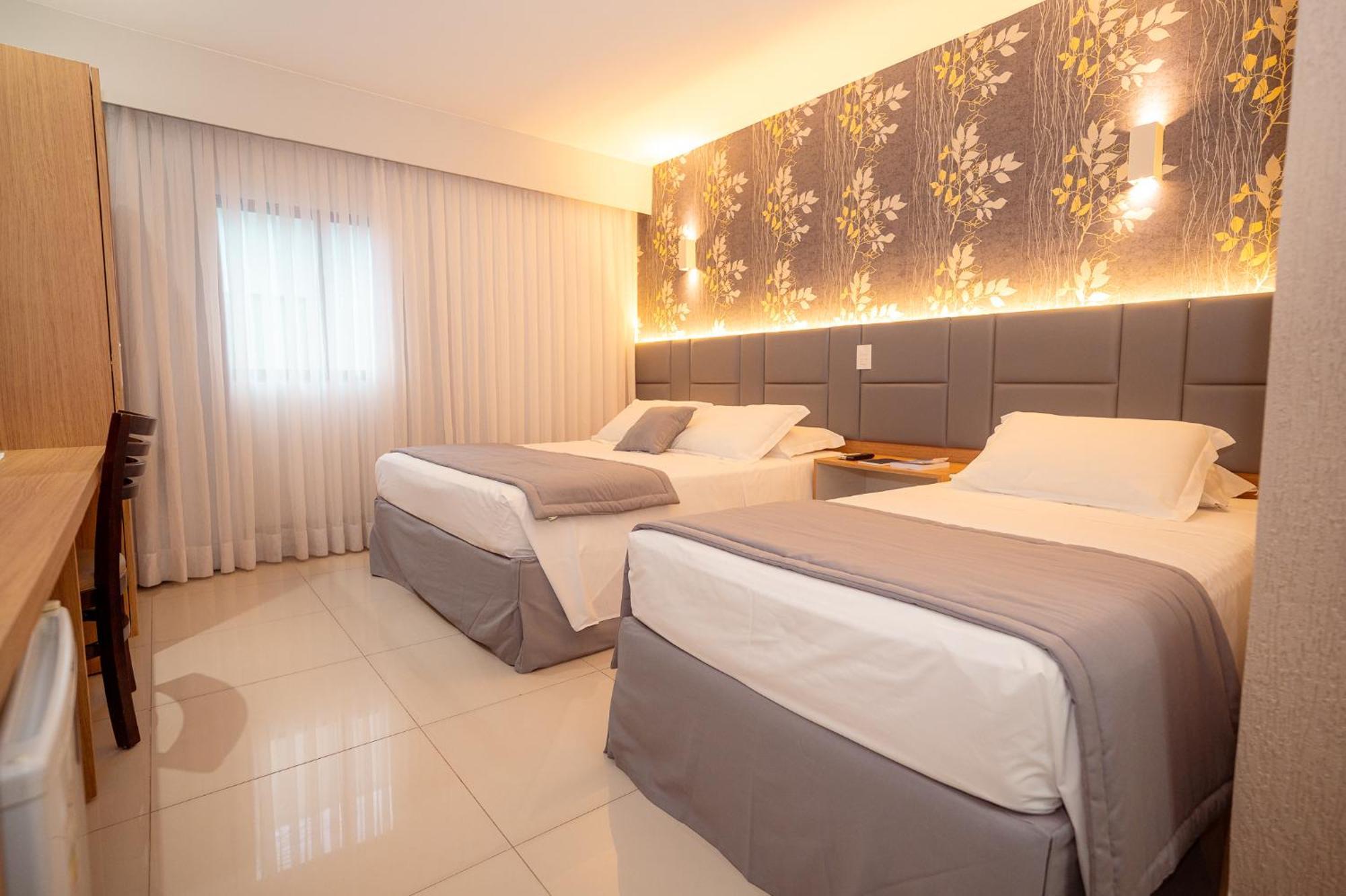 Hotel Girassol Plaza Palmas  Esterno foto
