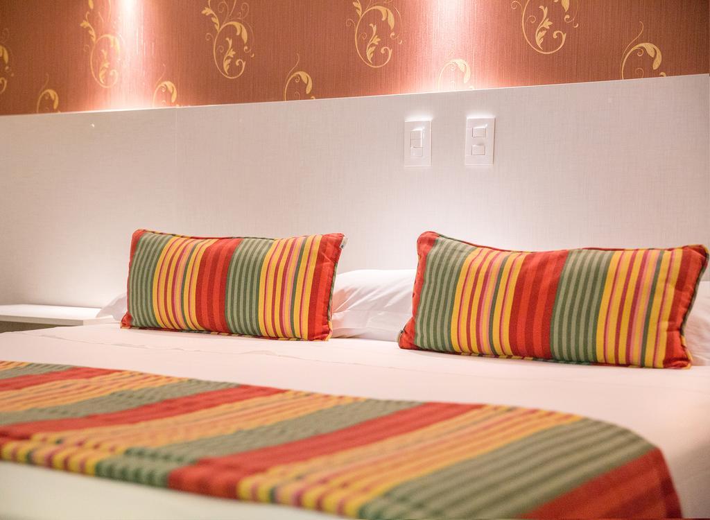 Hotel Girassol Plaza Palmas  Esterno foto